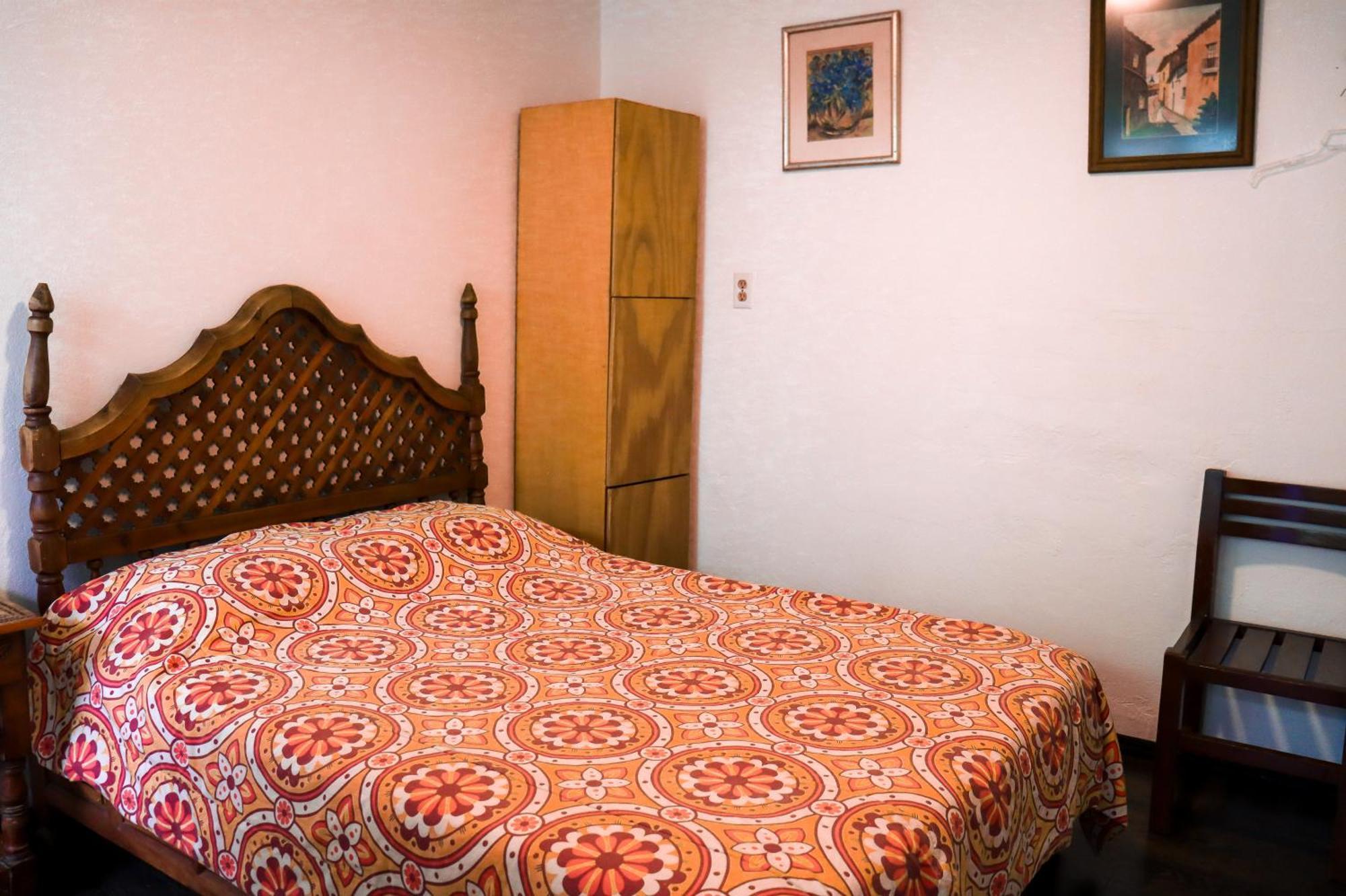 Hostal Cuija Coyoacan Berlin 268 Coyoacan เม็กซิโกซิตี้ ภายนอก รูปภาพ