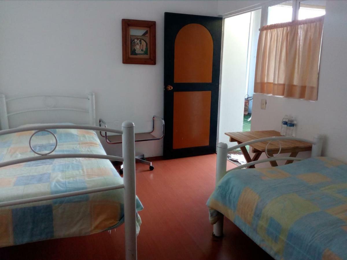 Hostal Cuija Coyoacan Berlin 268 Coyoacan เม็กซิโกซิตี้ ภายนอก รูปภาพ